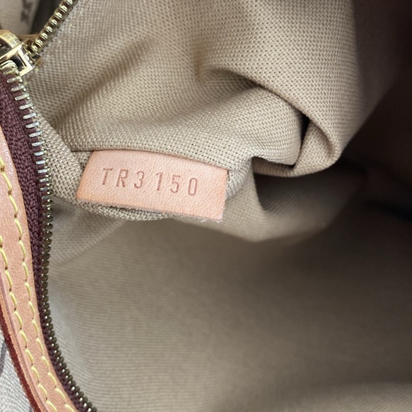 Louis Vuitton Monogram Delightful PM - Picture 16 of 16